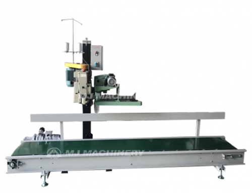Bag folding sewing conveyor